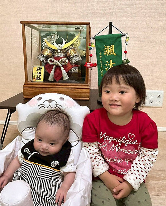 お姉ちゃんと一緒に:徳島県の颯汰くん|端午の節句 初節句 - ひなせい 五月人形