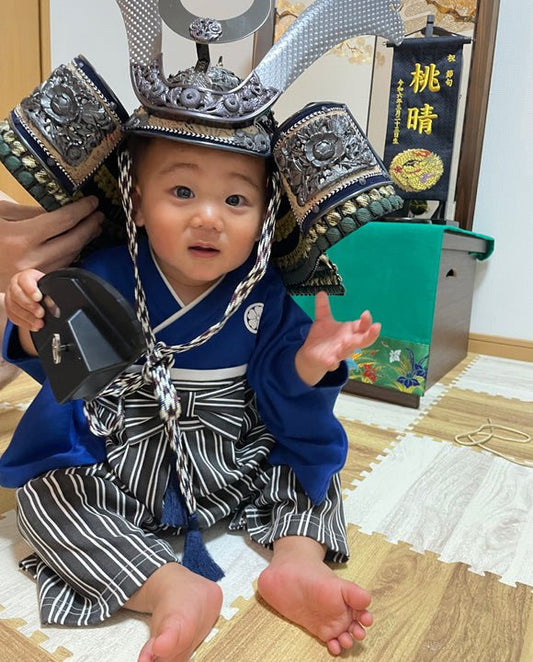 にっこり笑顔の姿が印象的:埼玉県ふじみ野市の桃晴くん|端午の節句 初節句 - ひなせい 五月人形
