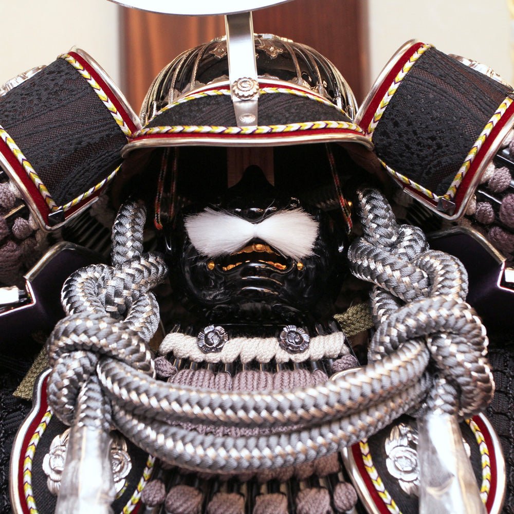 10号鎧 上杉謙信|五月人形 |かっこいいが違う!|渋さ|おしゃれ 兜鎧飾り 端午の節句飾り こどもの日 5月人形 人気 - ひなせい 五月人形