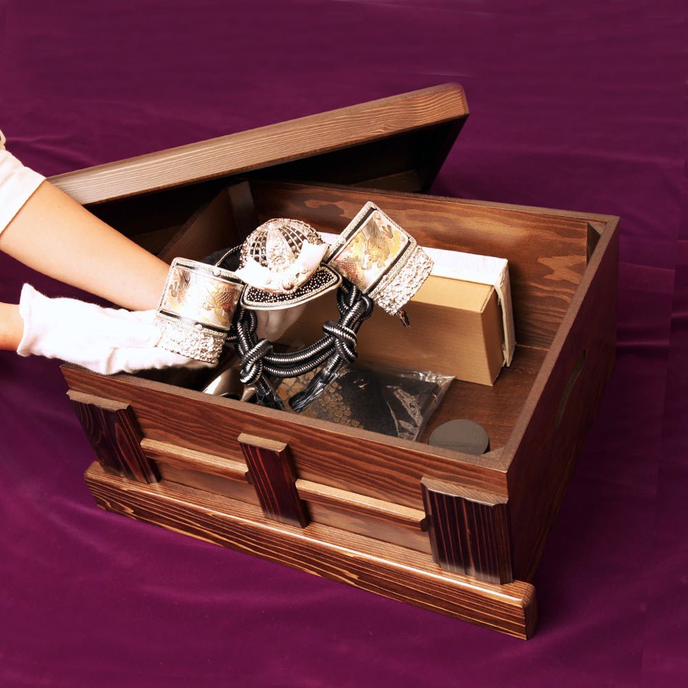 国宝模写 春日大社|11号 竹雀之の兜飾り| 五月人形 |コンパクト おしゃれ 兜鎧飾り 端午の節句飾り こどもの日 5月人形 人気 - ひなせい 五月人形