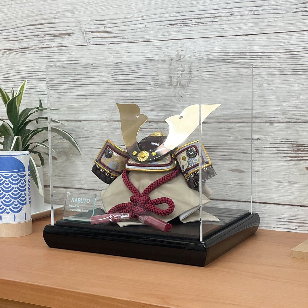 横幅25cm|コンパクトケース飾り|今どきの五月人形| モダンなデザイン|コンパクト おしゃれ 兜鎧飾り 端午の節句飾り こどもの日 - ひなせい 五月人形