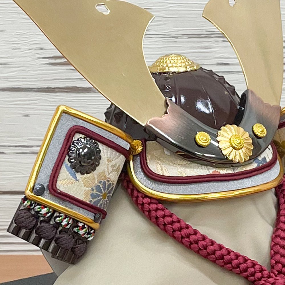 横幅25cm|コンパクトケース飾り|今どきの五月人形| モダンなデザイン|コンパクト おしゃれ 兜鎧飾り 端午の節句飾り こどもの日 - ひなせい 五月人形