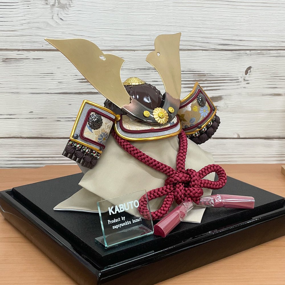 横幅25cm|コンパクトケース飾り|今どきの五月人形| モダンなデザイン|コンパクト おしゃれ 兜鎧飾り 端午の節句飾り こどもの日 - ひなせい 五月人形