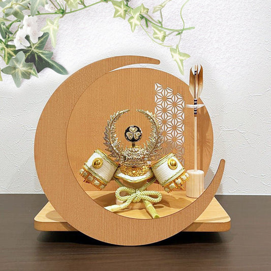 横幅32cm|4号 くすみ色緑 武将 徳川家康|月型 ナチュラル|玄関に飾る五月人形|コンパクト おしゃれ 兜鎧飾り 端午の節句飾り こどもの日 5月人形 人気 かわいい - ひなせい 五月人形