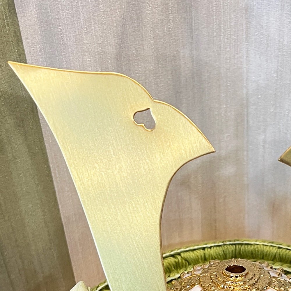 横幅35cm|名工 小島辰広作 白1/5・中鍬緑 グリーン|そよ風が吹き込む| 希少な五月人形|コンパクト おしゃれ 兜鎧飾り 端午の節句飾り こどもの日 5月人形 人気 - ひなせい 五月人形
