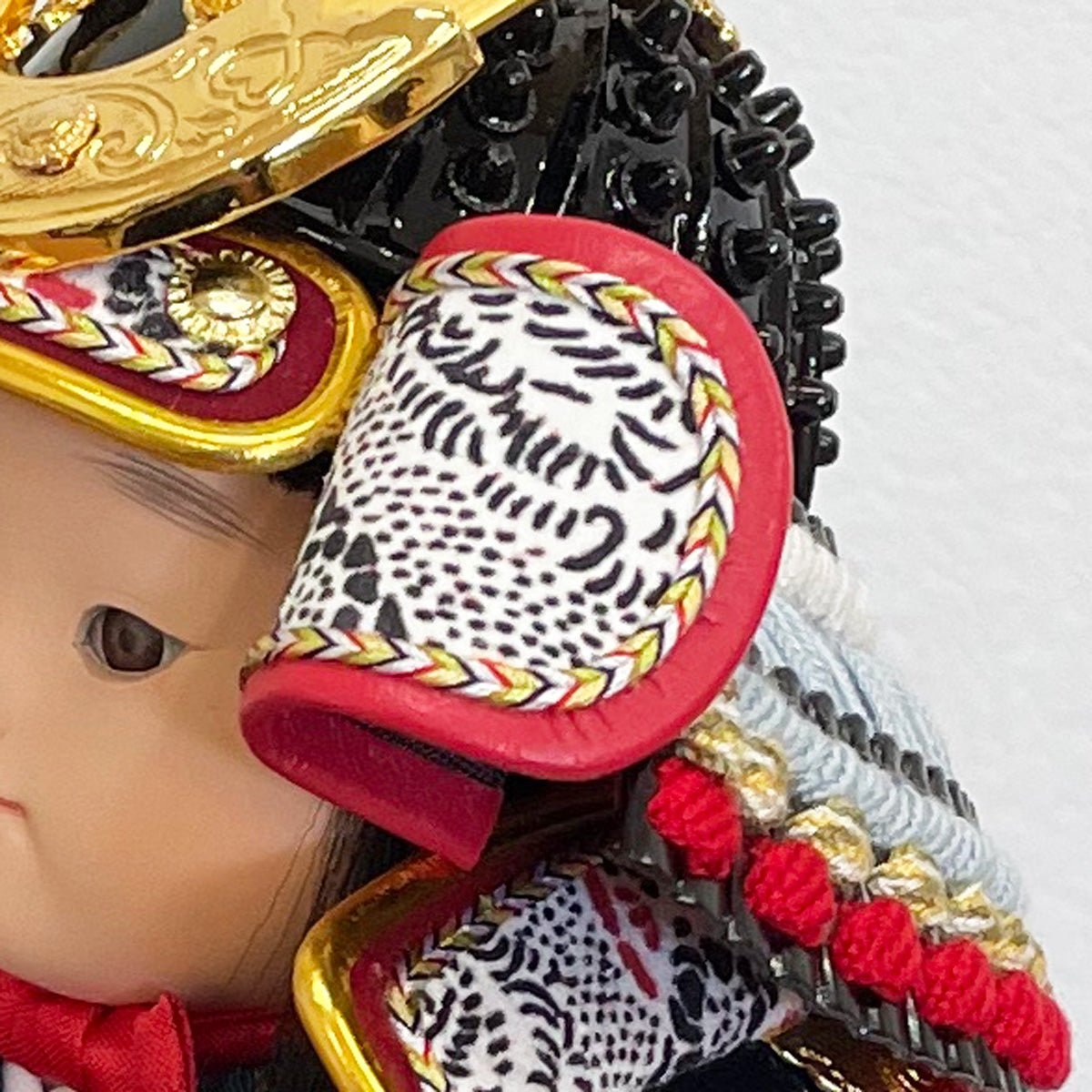 横幅35cm|五月人形の大将飾り 海| 優しいお顔 |ブルー|コンパクト おしゃれ 兜鎧飾り 端午の節句飾り こどもの日 5月人形 人気 かわいい武者人形 - ひなせい 五月人形