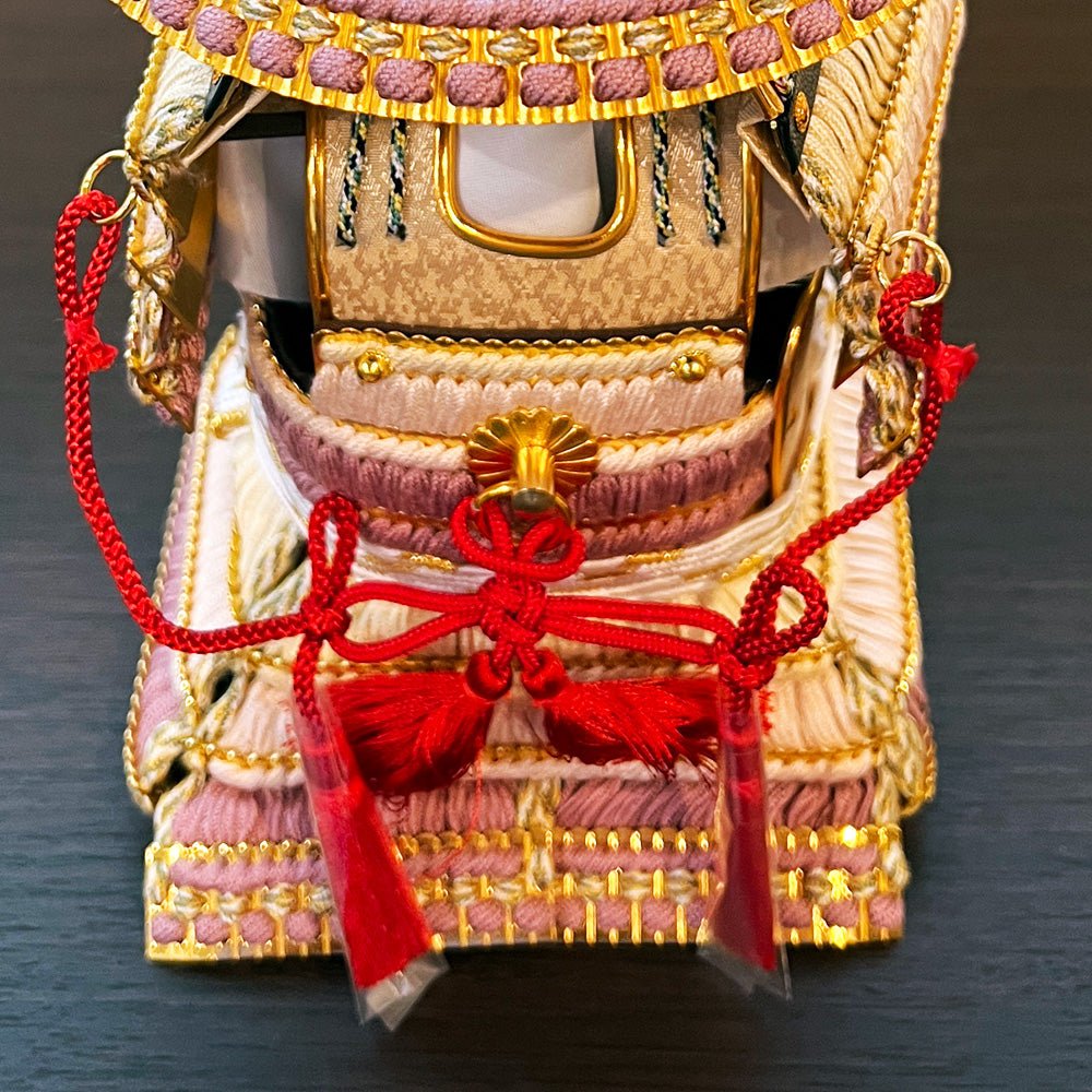 4号 奉納鎧飾り| パープルむらさき色取り| 淡紫の色づけ| 生彩 |五月人形|コンパクト おしゃれ 兜鎧飾り 端午の節句飾り こどもの日 5月人形 人気 - ひなせい 五月人形