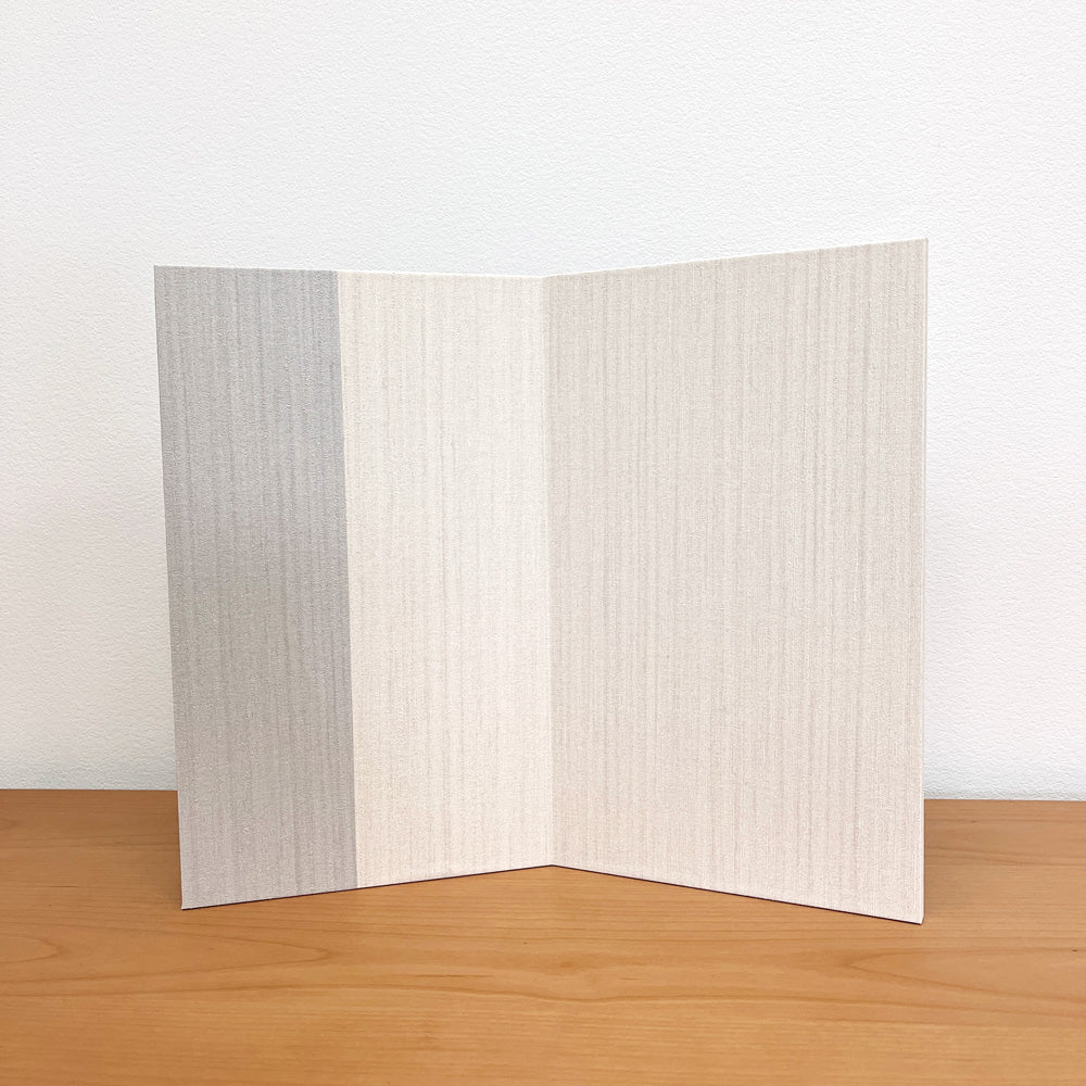 4号アイスブルー兜|爽やかな五月人形 |サイドボードに ちょこんと、飾りたい 五月人形 |コンパクト おしゃれ 兜鎧飾り 端午の節句飾り こどもの日 5月人形 人気 - ひなせい 五月人形