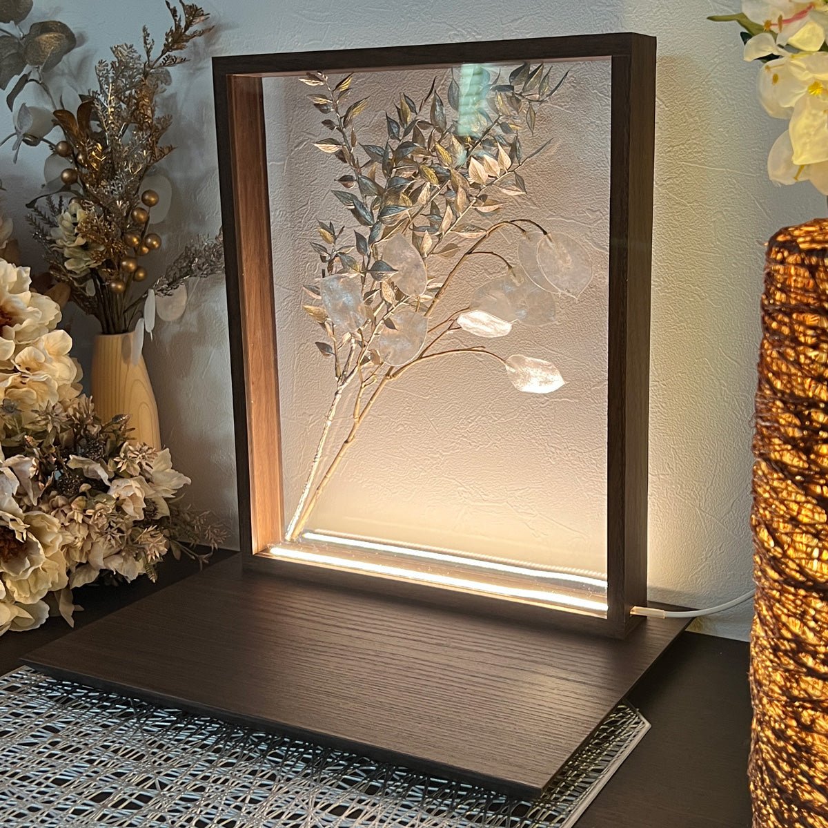 4号 ブロンズ兜 LUMIN|グレー の色合い |五月人形|コンパクト おしゃれ 兜鎧飾り 端午の節句飾り こどもの日 5月人形 人気 - ひなせい 五月人形