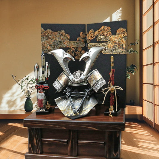 横幅46cm|コンパクト収納兜|五月人形 兜|転勤族| モダン|コンパクト おしゃれ 兜鎧飾り 端午の節句飾り こどもの日 5月人形 人気 かぶと - ひなせい 五月人形