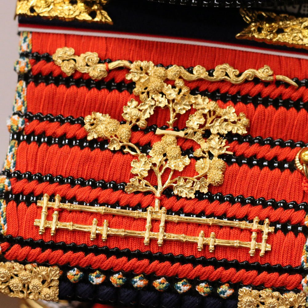 五月人形の子供大将飾り 洋| 最高級品 |国宝模写 菊一文字|コンパクト おしゃれ 兜鎧飾り 端午の節句飾り こどもの日 5月人形 人気 - ひなせい 五月人形