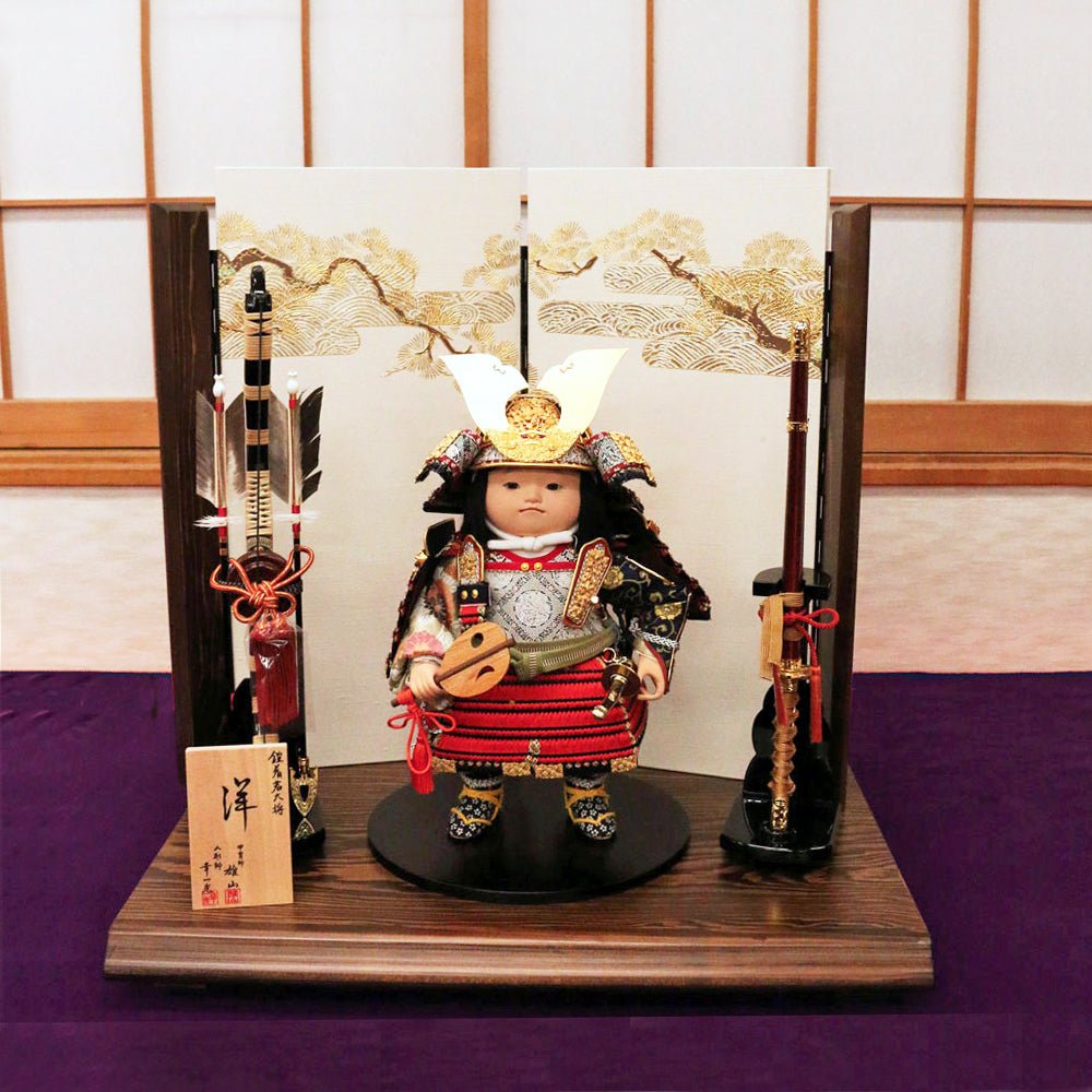 五月人形の子供大将飾り 洋| 最高級品 |国宝模写 菊一文字|コンパクト おしゃれ 兜鎧飾り 端午の節句飾り こどもの日 5月人形 人気 - ひなせい 五月人形