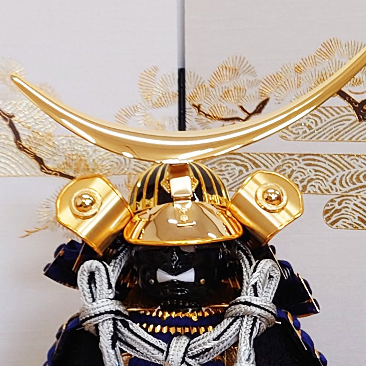 横幅60cm|7号 武将 伊達政宗鎧 |小さく品がある五月人形|かっこいい|コンパクト おしゃれ 兜鎧飾り 端午の節句飾り こどもの日 5月人形 人気 - ひなせい 五月人形