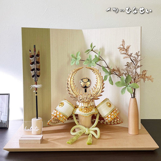 8号兜 くすみ色 緑色 徳川家康|色彩きれいな兜| 五月人形|45cm平飾り|コンパクト おしゃれ 兜鎧飾り 端午の節句飾り こどもの日 5月人形 人気 - ひなせい 五月人形