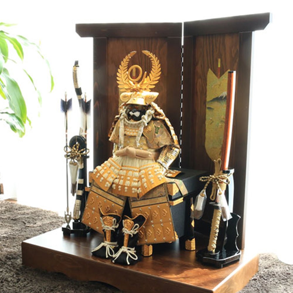 横幅85cm|翠鳳作 10号鎧 | 武将 徳川家康金|気品ある5月人形|リビングに飾る ||おしゃれ 兜鎧飾り 端午の節句飾り こどもの日 5月人形 石破首相 トランプ大統領へ - ひなせい 五月人形