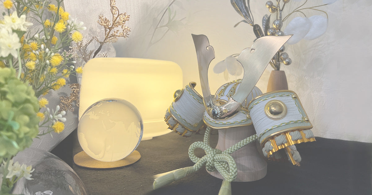 大自然の木材の温もりの五月人形を木工工房よりご家庭に！兜飾り – 五