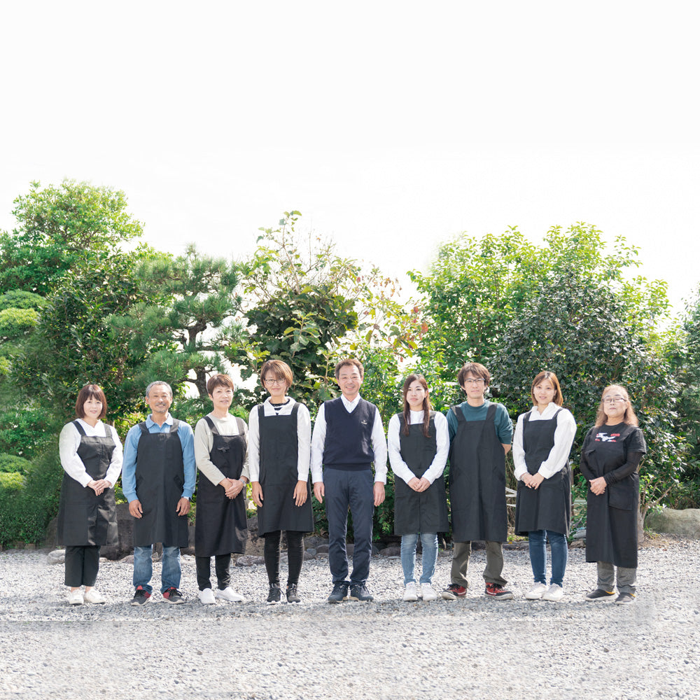 お人形のひなせいスタッフ