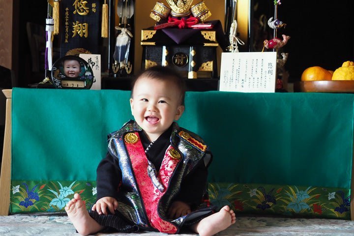 五月人形の兜飾りで端午の節句 一生に一度の初節句｜焼津市の悠翔君 - ひなせい 五月人形