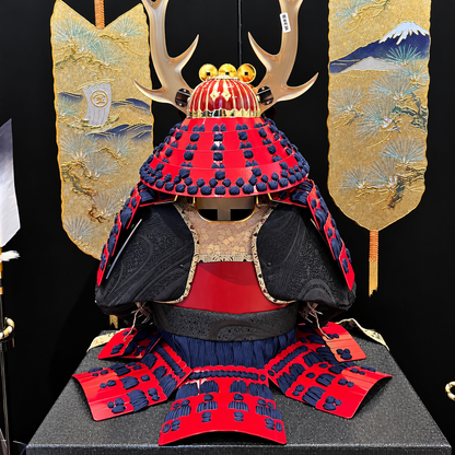 10号真田幸村鎧｜赤い鎧の代表的存在！｜五月人形 ｜六文銭 ｜送料無料｜おしゃれ 兜鎧飾り 端午の節句飾り こどもの日 5月人形 人気 - SAKURA ARCH（サクラ アーチ） 五月人形