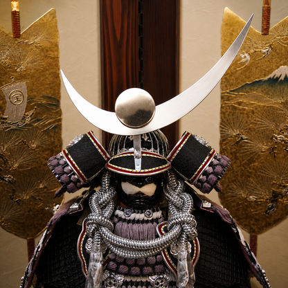 横幅75cm｜翠鳳作 10号鎧 武将 上杉謙信｜五月人形 ｜かっこいいが違う！｜渋さ｜おしゃれ 兜鎧飾り 端午の節句飾り こどもの日 5月人形 石破首相 トランプ大統領へ - ひなせい 五月人形