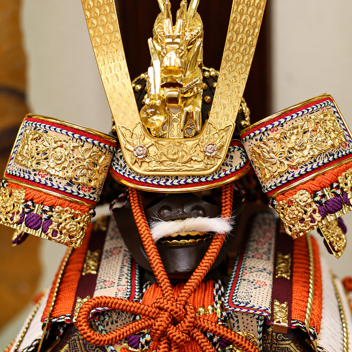 横幅85cm台｜五月人形の鎧 ｜京都 平安武久｜最高級品のブランド一品！｜ おしゃれ 兜鎧飾り 端午の節句飾り こどもの日 5月人形 人気 - SAKURA ARCH（サクラ アーチ）
 五月人形