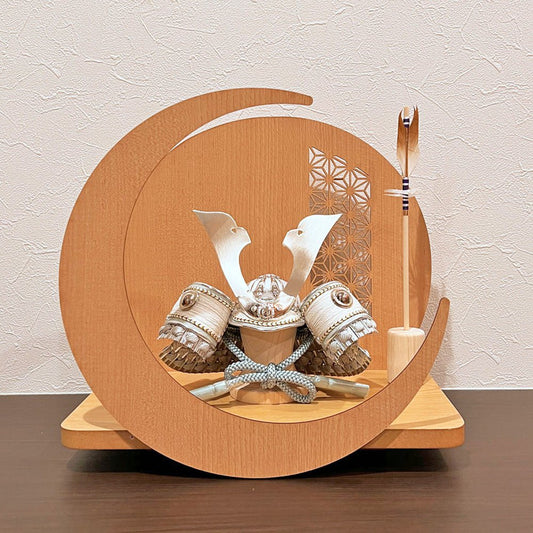 4号 くすみ色ブルー兜|半月ナチュラル|玄関に飾りたい コンパクト五月人形 |おしゃれ 兜鎧飾り 端午の節句飾り こどもの日 5月人形 人気 - ひなせい 五月人形