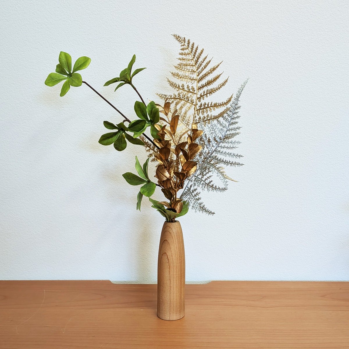 横幅45cm｜牛革仕様雄山作 1/3 武将 本多忠勝 兜 ｜五月人形｜大鹿角の脇立｜コンパクト おしゃれ 兜鎧飾り 端午の節句飾り こどもの日 5月人形 かぶと - 五月人形 ひなせい