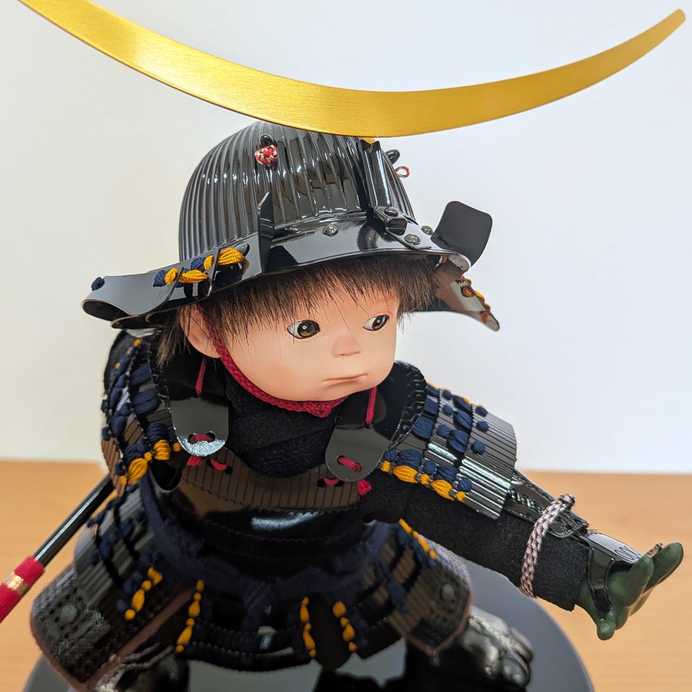 横幅45cm｜可愛い大将飾り｜伊達政宗｜もののふ童 政宗参上｜コンパクト おしゃれ 端午の節句飾り こどもの日 5月人形 人気 かわいい - 五月人形 ひなせい