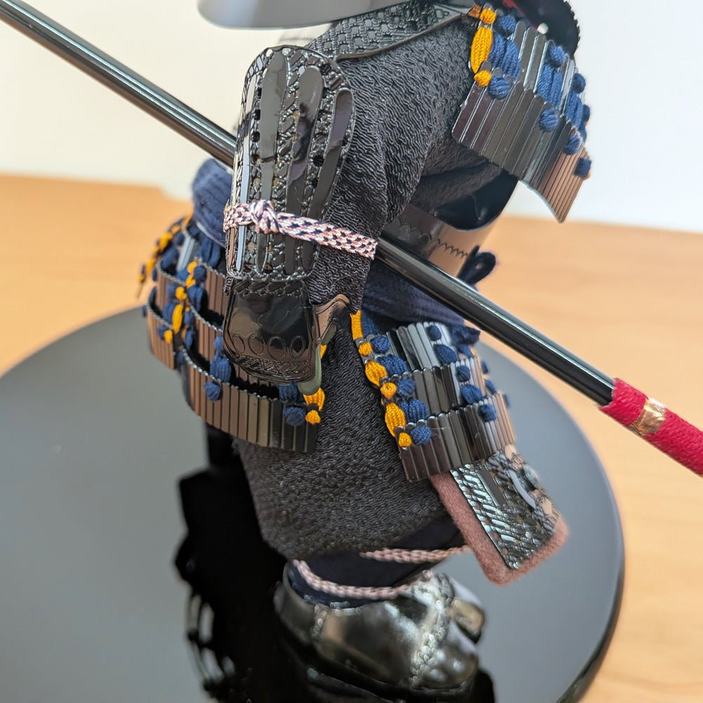横幅45cm｜可愛い大将飾り｜伊達政宗｜もののふ童 政宗参上｜コンパクト おしゃれ 端午の節句飾り こどもの日 5月人形 人気 かわいい - 五月人形 ひなせい