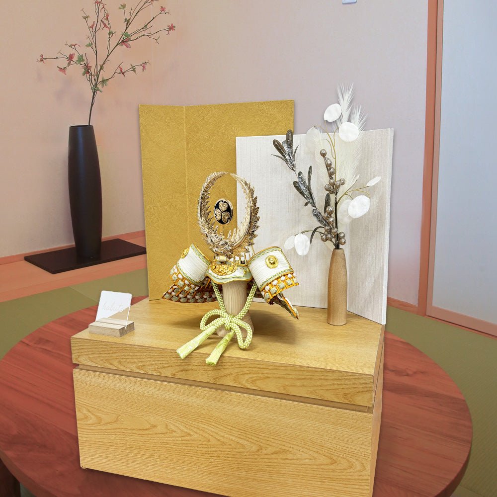 美品)五月人形　兜　徳川家康　こどもの日 五月人形】20号 徳川家康 着用 兜収納飾り〈宝童作〉[235-091