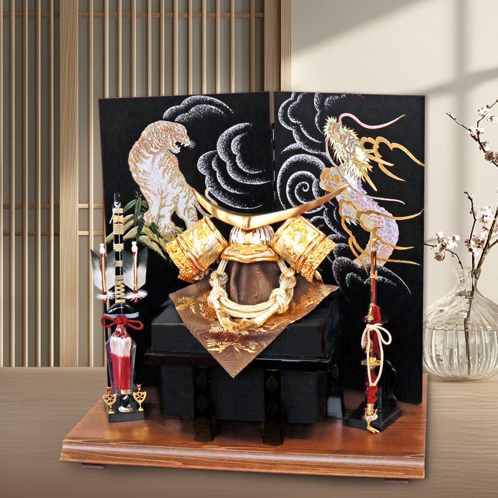 横幅60cm｜立体12号 武将 伊達政宗 白金｜ 五月人形 コンパクト飾り｜伝統工芸品｜モダン｜コンパクト おしゃれ 兜鎧飾り 端午の節句飾り こどもの日 5月人形 人気 かわいい - ひなせい 五月人形