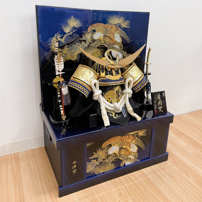 横幅65cm｜着用兜 収納タイプ 会津塗 五月人形 ｜モダン｜コンパクト おしゃれ 兜鎧飾り 端午の節句飾り こどもの日 5月人形 かぶと - 五月人形 ひなせい