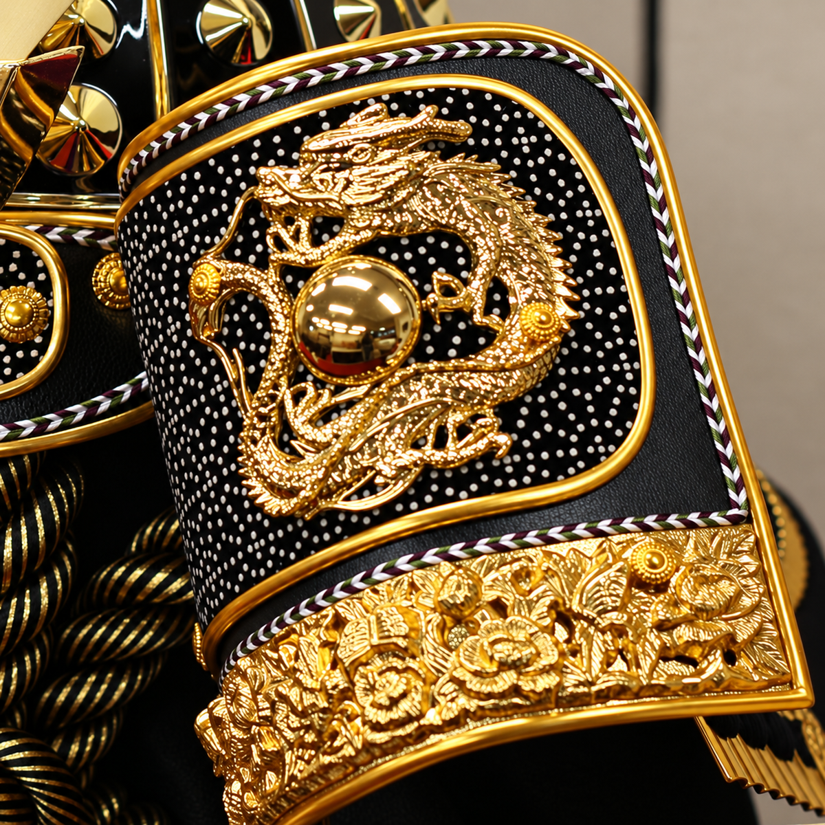 着用収納兜飾り 大和日輪｜収納タイプで人気｜被れる節句の兜｜おしゃれ 兜鎧飾り 端午の節句飾り こどもの日 5月人形 人気 - ひなせい 五月人形
