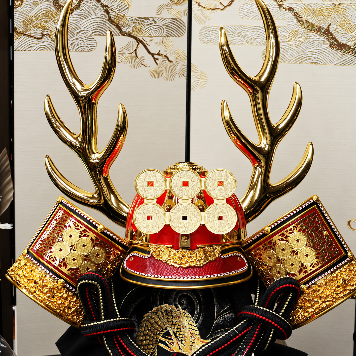 横幅85cm｜着用兜飾り 武将 真田幸村｜5月人形｜優雅で豪快｜派手で綺麗さが素敵｜五月人形｜おしゃれ 兜鎧飾り 端午の節句飾り こどもの日 5月人形 人気 - SAKURA ARCH（サクラ アーチ） 五月人形
