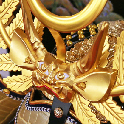 横幅85cm｜翠鳳作 着用兜 武将 徳川家康 金｜5月人形｜かぶれる特大五月人形｜おしゃれ 兜鎧飾り 端午の節句飾り こどもの日 5月人形 石破首相 トランプ大統領へ - ひなせい 五月人形