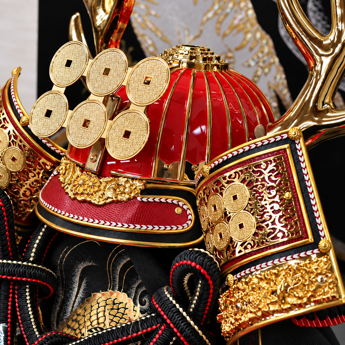 横幅85cm｜着用兜飾り 武将 真田幸村｜5月人形｜優雅で豪快｜派手で綺麗さが素敵｜五月人形｜おしゃれ 兜鎧飾り 端午の節句飾り こどもの日 5月人形 人気 - SAKURA ARCH（サクラ アーチ） 五月人形